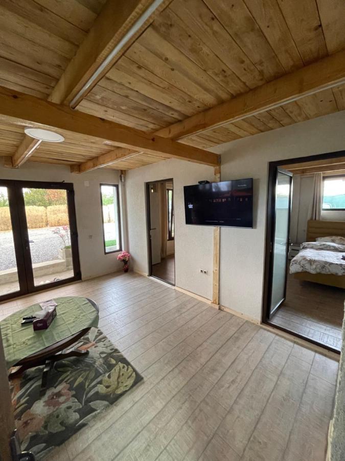 Wineyards Salin Bed & Breakfast Turda Eksteriør bilde
